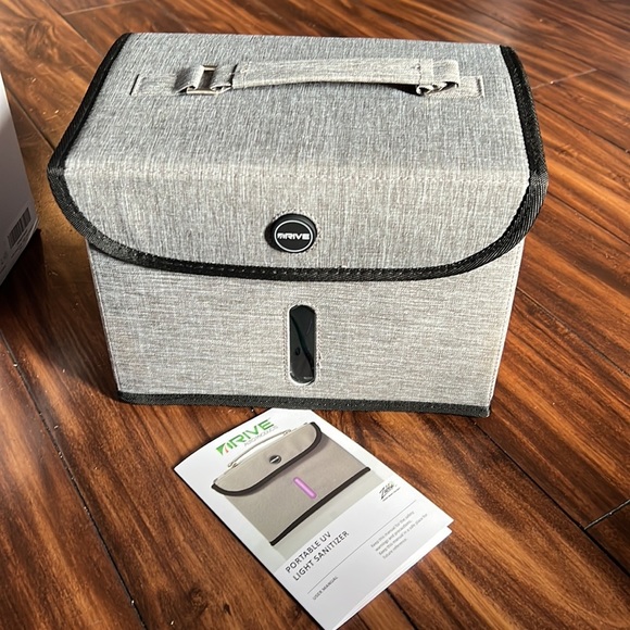 UV Light Sanitizer Box Mobile Ultraviolet Disinfection Bag Kills 99.9% of Germs - Picture 7 of 8